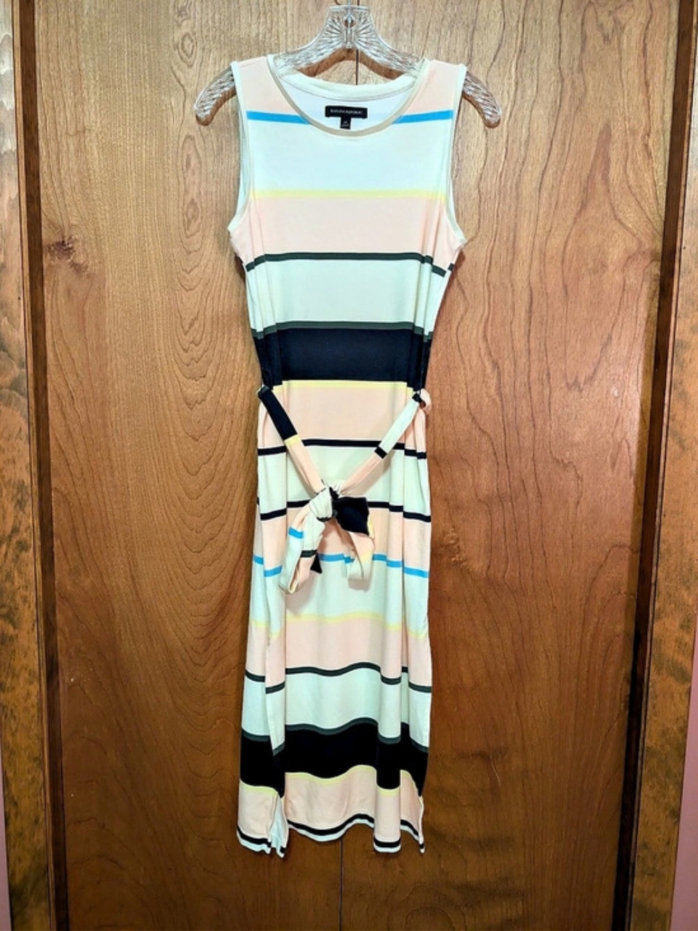 Banana Republic Striped Maxi Dress in Pink & Black Size Medium